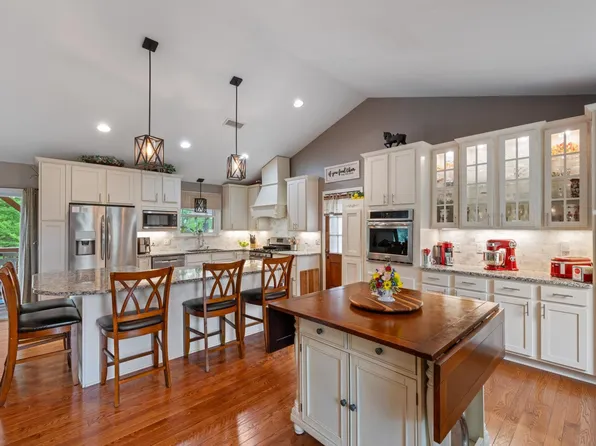 843 Percy Warner Blvd, Nashville, TN 37205