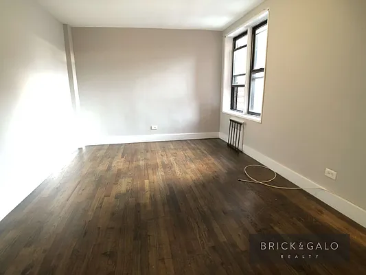 Rented by BRICK & GALO REALTY CORP | media 3