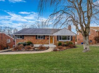 633 Woodland Rd, Canonsburg, PA 15317