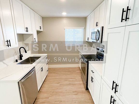 2nd image of 3041 C St APT 1