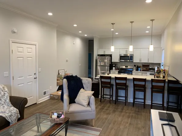 843 Boggs Ave #1, Pittsburgh, PA 15211