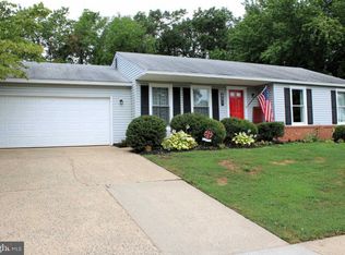 227 N Cameron Ct, Sterling, VA 20164