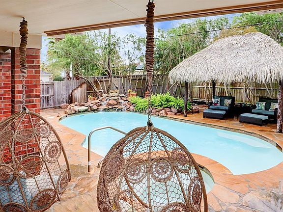 Beautiful backyard!