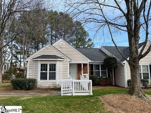1st image of 40 Wood Pointe Dr Unit 49
