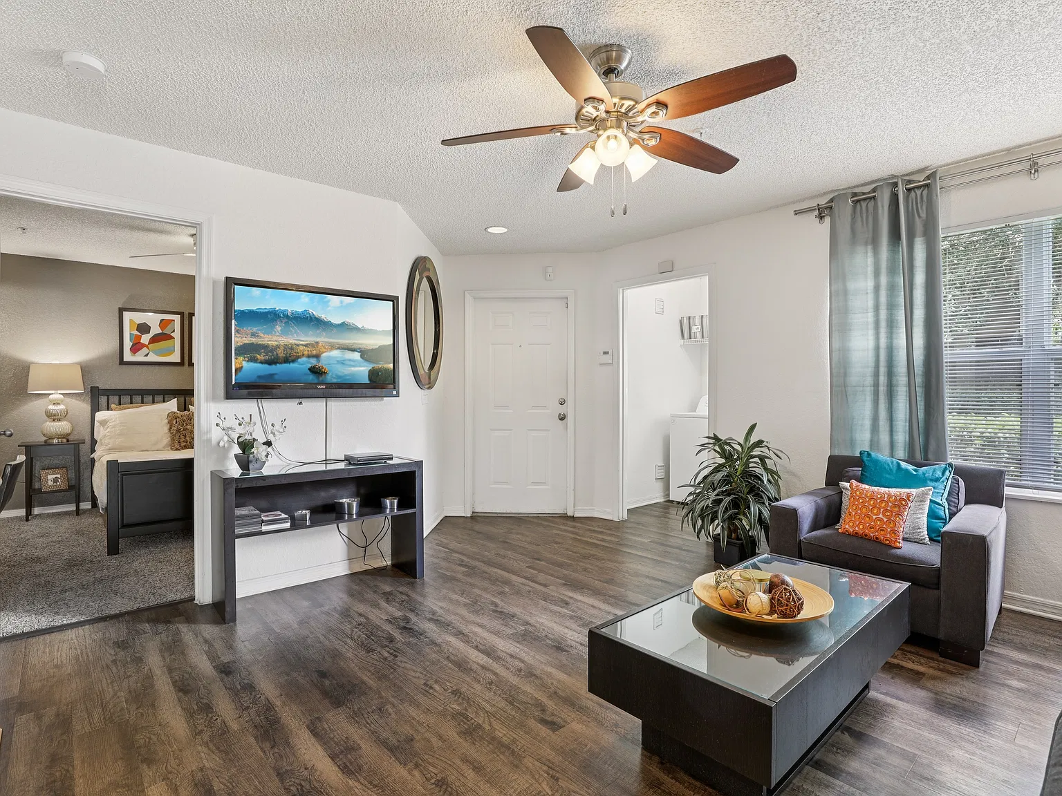 University Park Apartments — Photo 4