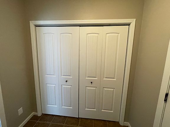 3rd image of 47 Arthur Dr