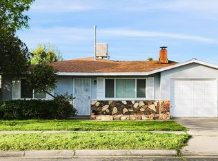 1421 W 12th St, Merced, CA 95341