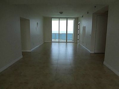 5th image of 18201 Collins Ave #5005