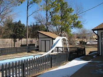 5th image of 2745 Forest Oaks Cir