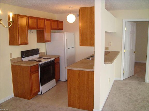 2nd image of 416 Shelter Dr