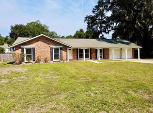 2803 Broome Ln, Beaufort, SC 29902