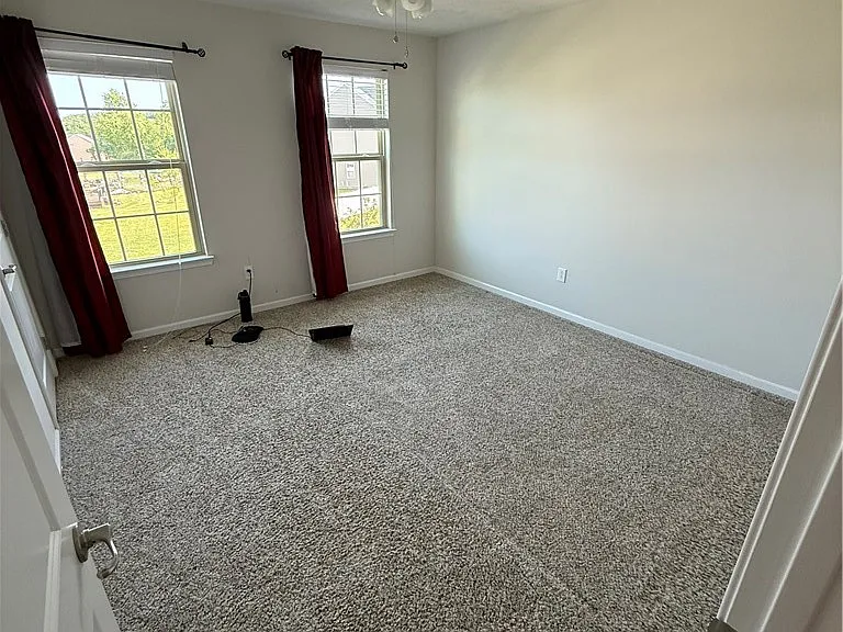 3002 Highpoint Dr — Photo 17