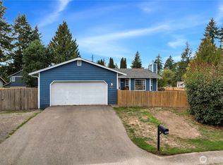 7017 E Firefly Ct, Pt Orchard, WA 98366