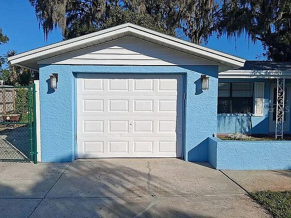 4th image of 6819 Parkside Dr