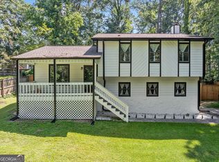 1637 Deer Run Rd, Lawrenceville, GA 30043