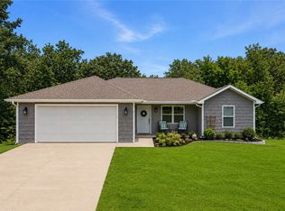 9 Hebrides Dr, Bella Vista, AR 72715