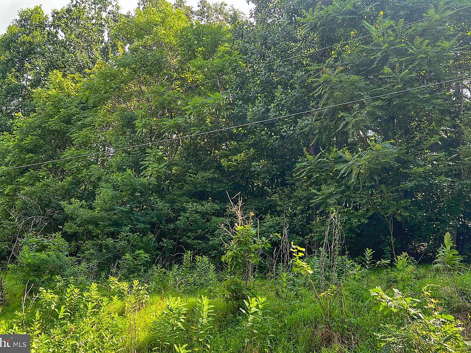 2nd image of Off S Lake View Dr