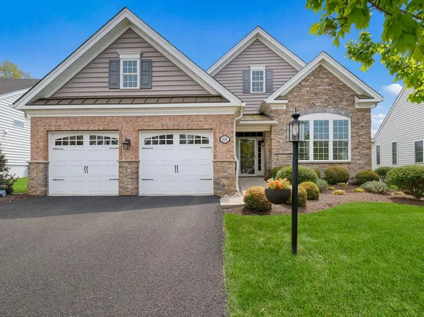 2236 Stockton Dr, Schwenksville, PA 19473