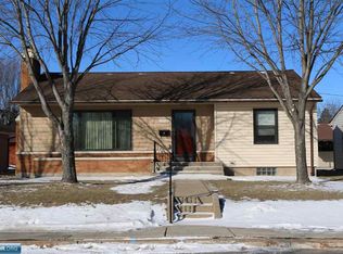 2429 9th Ave E, Hibbing, MN 55746