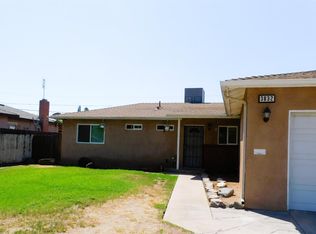 3832 E Ashcroft Ave, Fresno, CA 93726