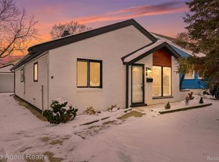 3819 Royal Ave, Berkley, MI 48072