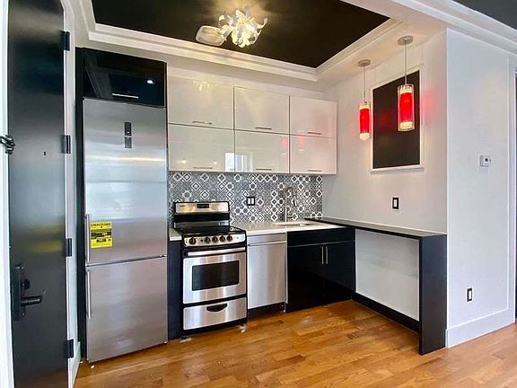 2nd image of 46 Hancock St #3A