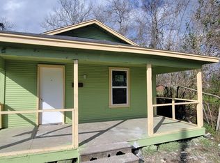 3010 Waverly St, Beaumont, TX 77705