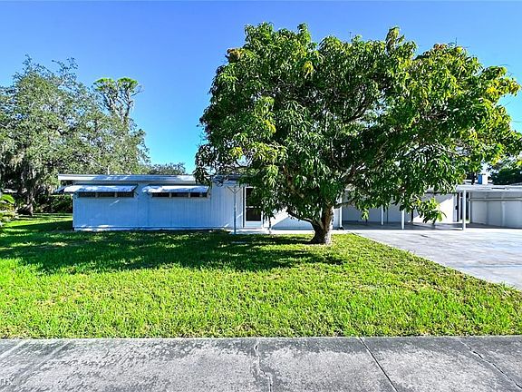 3rd image of 2685R Marlette St