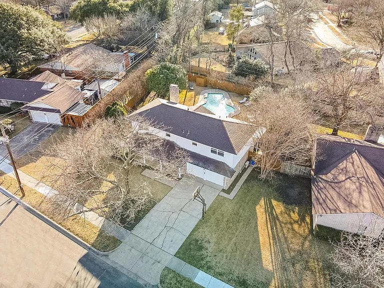12221 Eunice St — Photo 5