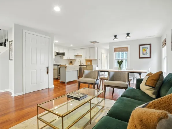 78 Pearl St #3, Charlestown, MA 02129