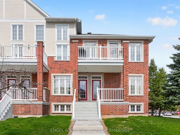 169 Eye Bright Cres, Ottawa, ON K1V 2K5