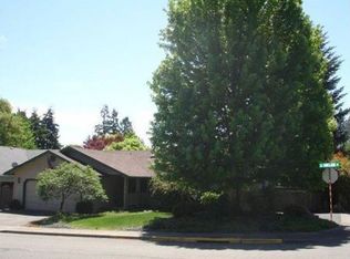 109 NW Sinclair Dr, Grants Pass, OR