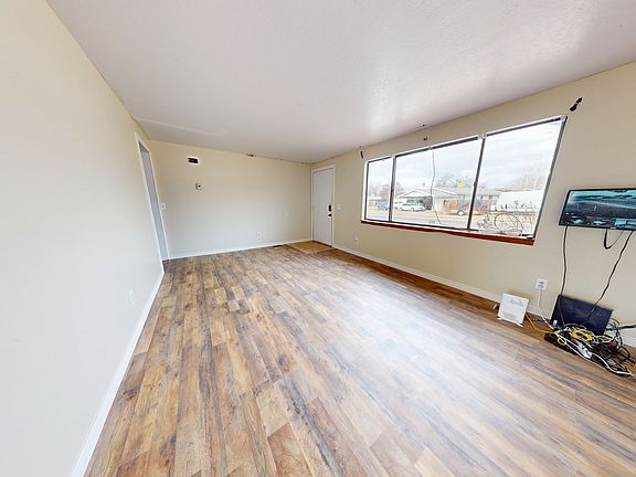 4th image of 1348 E Sagewood Rd