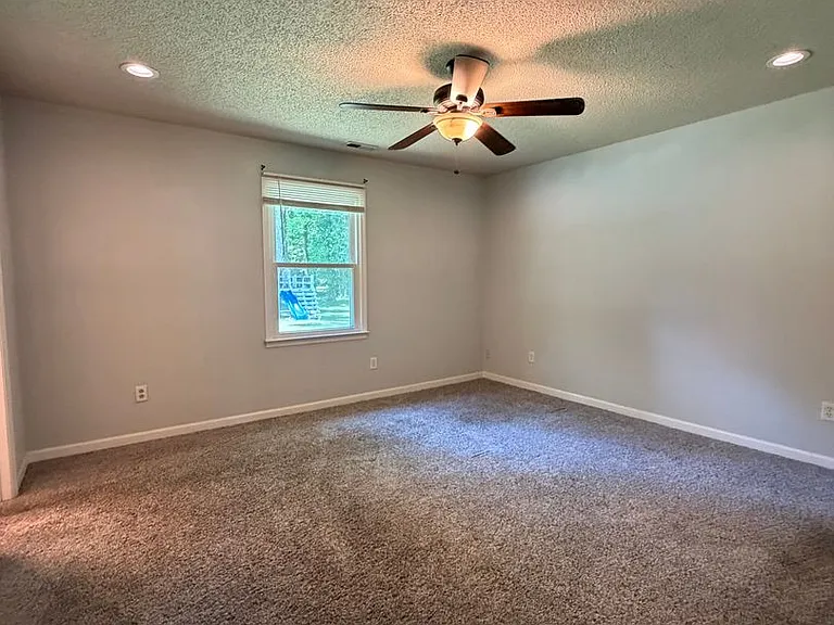 141 Katina Rd — Photo 15