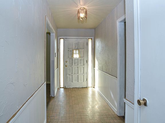 2nd image of 4104 62nd Dr