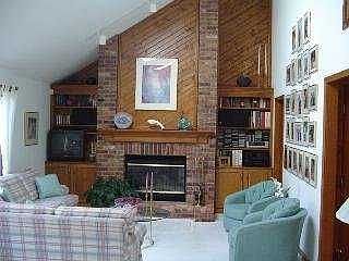 2nd image of 7264 Regents Park Blvd