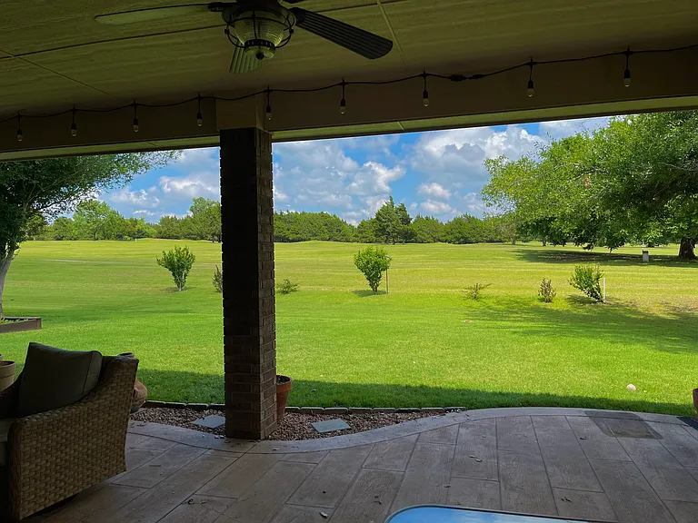 1608 Fairway Dr — Photo 8