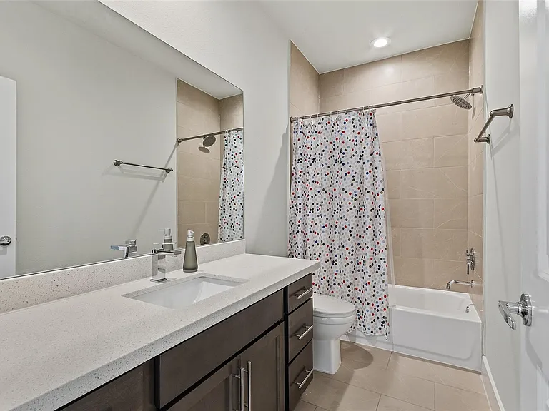 126 Knightsbridge Park Ln — Photo 16