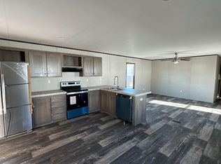 1000 SW 25th St #1000, Mineral Wells, TX 76067