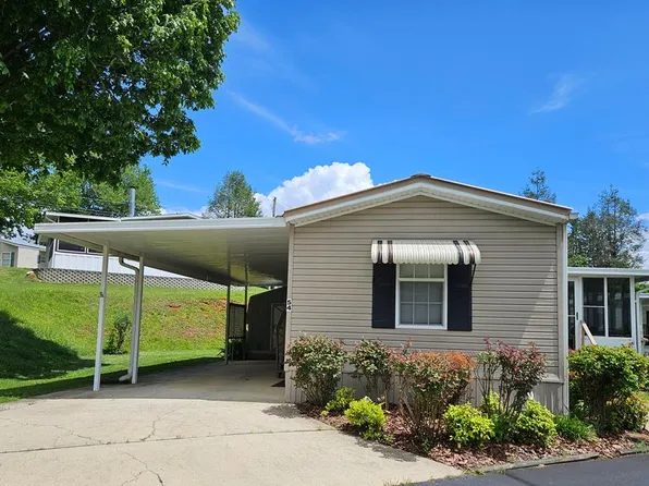 54 Robin Rd, Franklin, NC 28734