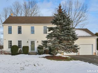 72 Willowbrook Road, Cromwell, CT 06416