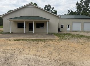 1414 Summertown Hwy, Hohenwald, TN 38462