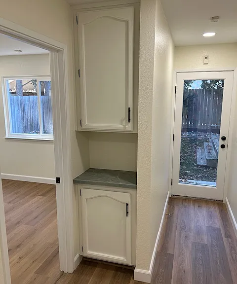 7502 Island Way — Photo 15