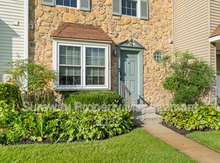 166 Camber Ln, Mount Laurel, NJ 08054