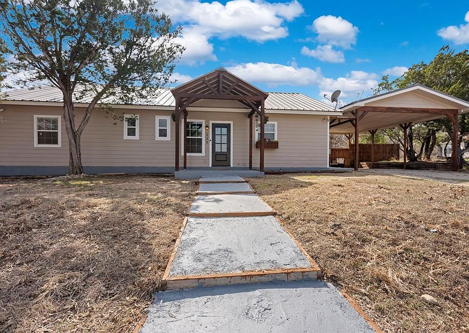 1st image of 220 Timber Oak Rd S