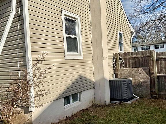 4th image of 359 Wellwood Drive