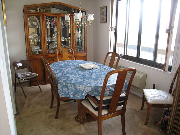 4th image of 15218 Union Tpke APT 5E