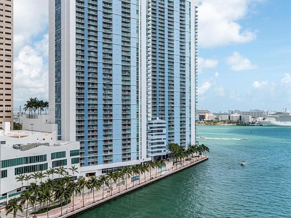1st image of 325 S Biscayne Blvd APT 1215