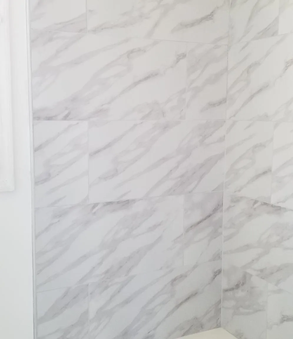 246 N Dennis Dr — Photo 2