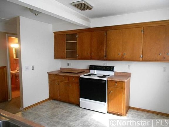 2nd image of 162 Minnesota Ave